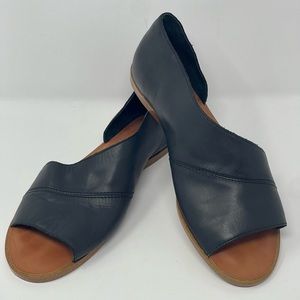 1 State Womens Slip on Flats. Size 7.5.